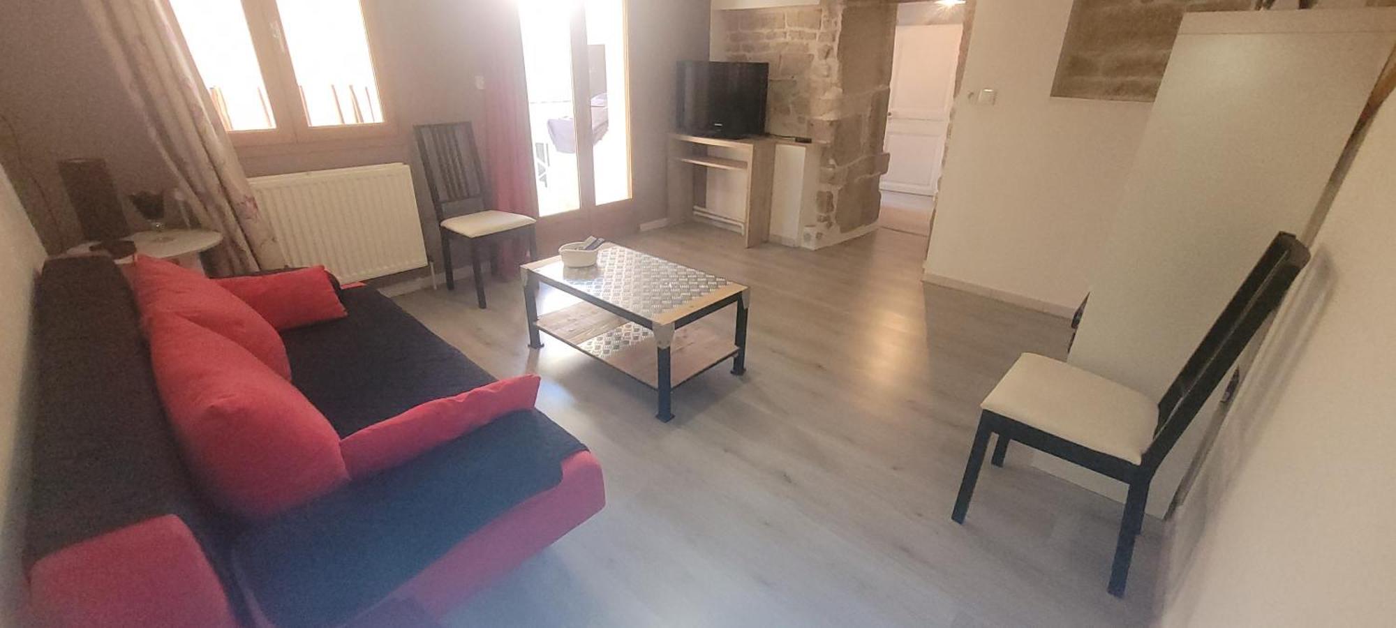 Apartment Duplex Avec Balcons Quingey